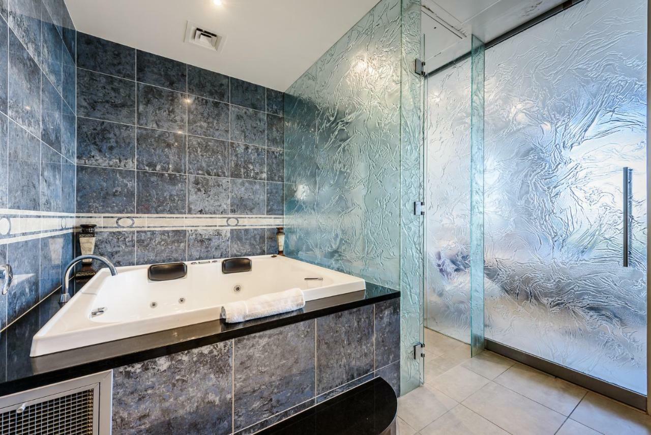 Exclusive Stays - Gallery Penthouse Melbourne Exterior photo